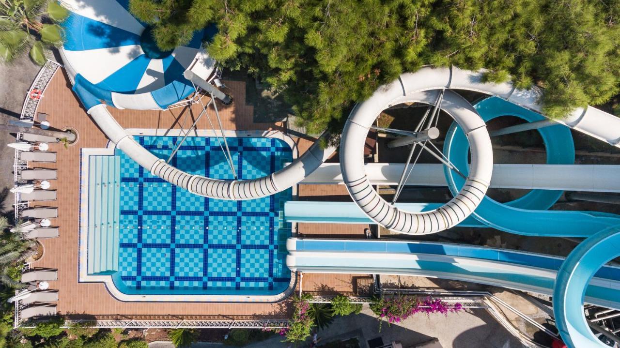 Rubi Platinum Spa Resort & Suites เอาซัลลาร์ ภายนอก รูปภาพ